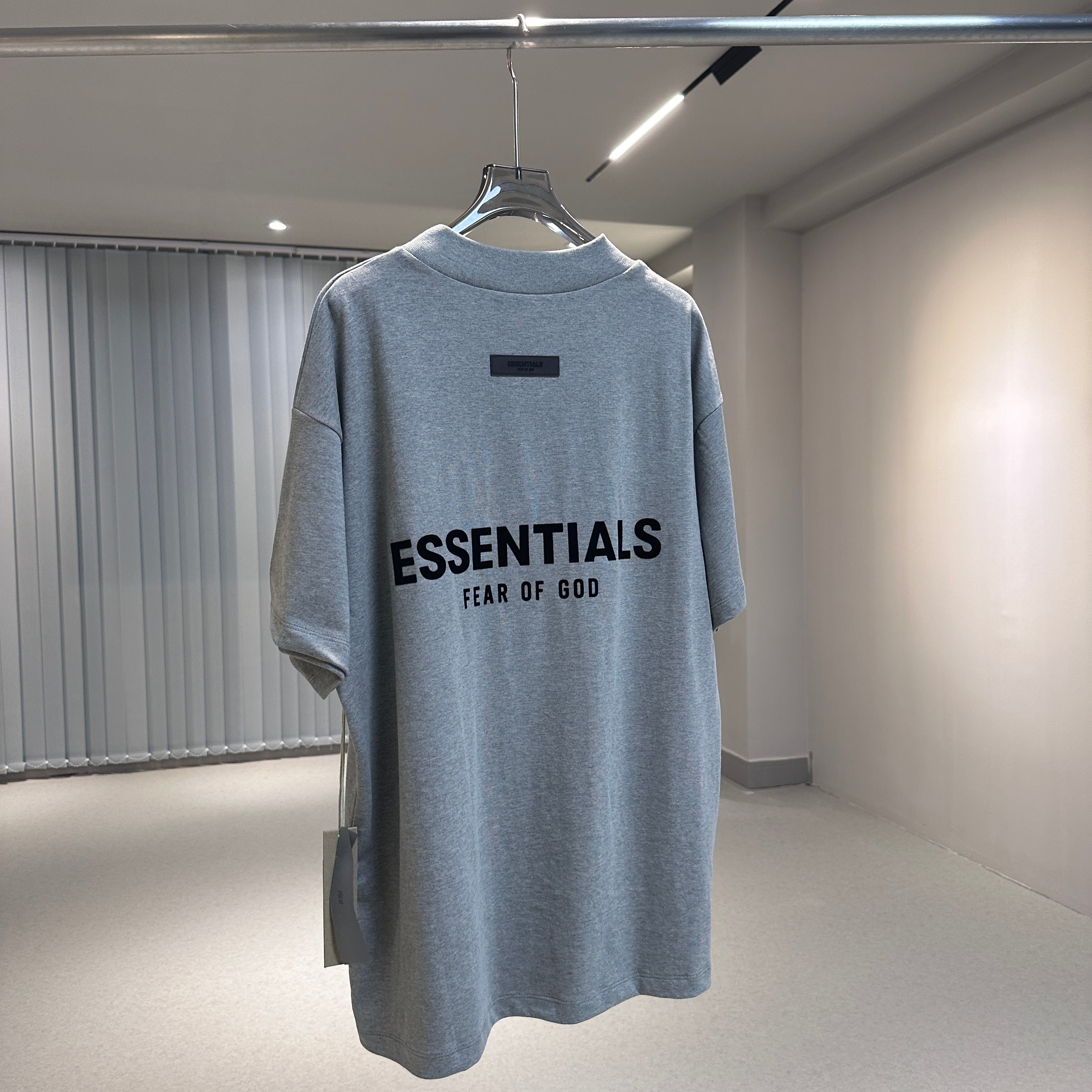 Essentials Playera Fear of God T-Shirt - "Heather Grey"
