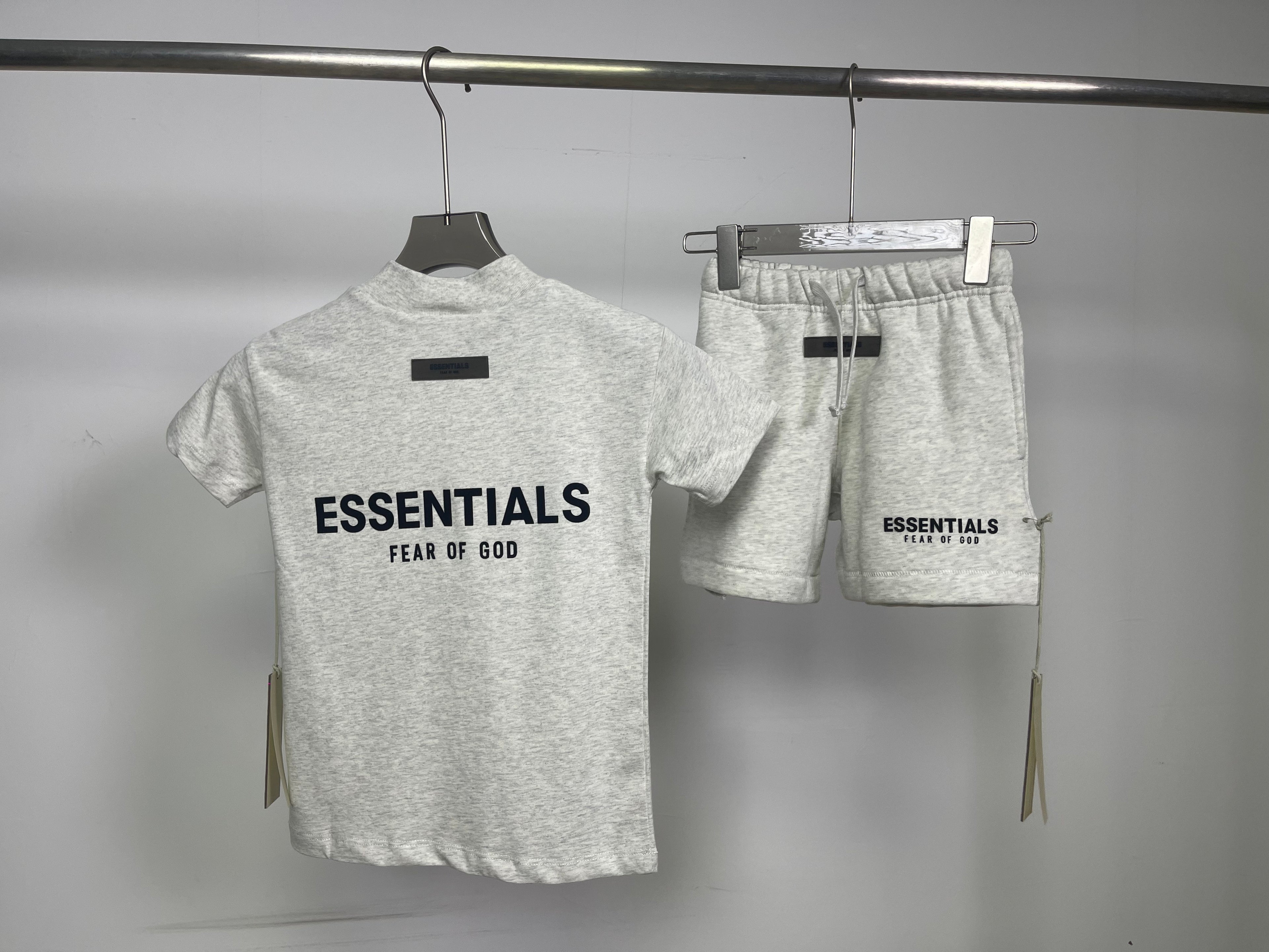 Essentials  kid Toddler Set (Light Heather Grey)