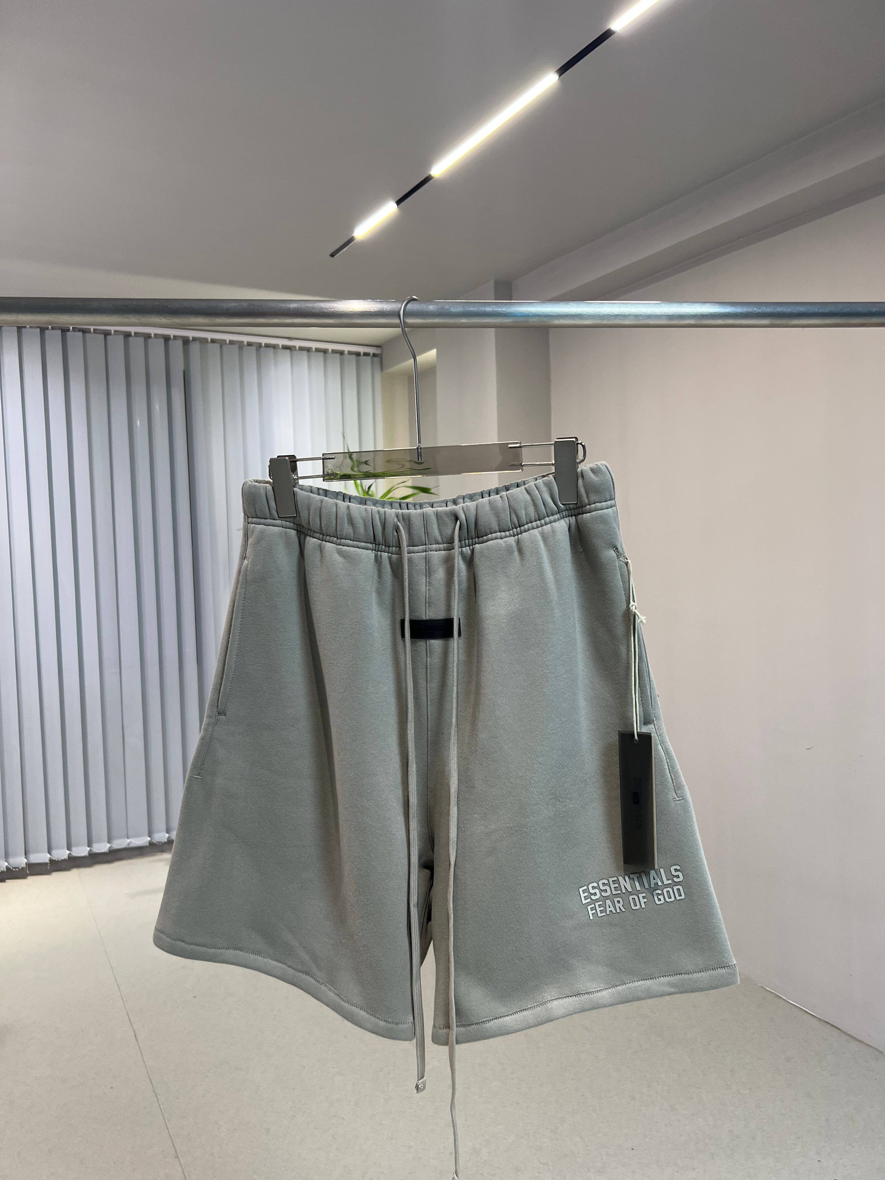 Fear of God Shorts Essentials - Heather Oatmeal